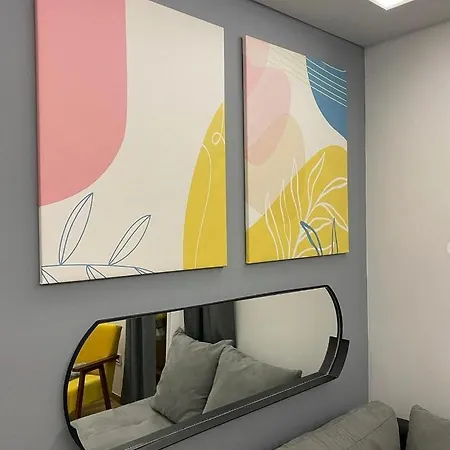 Md Apartment *